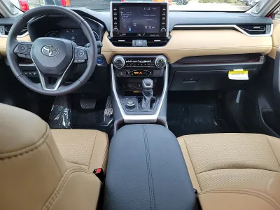 RAV 4